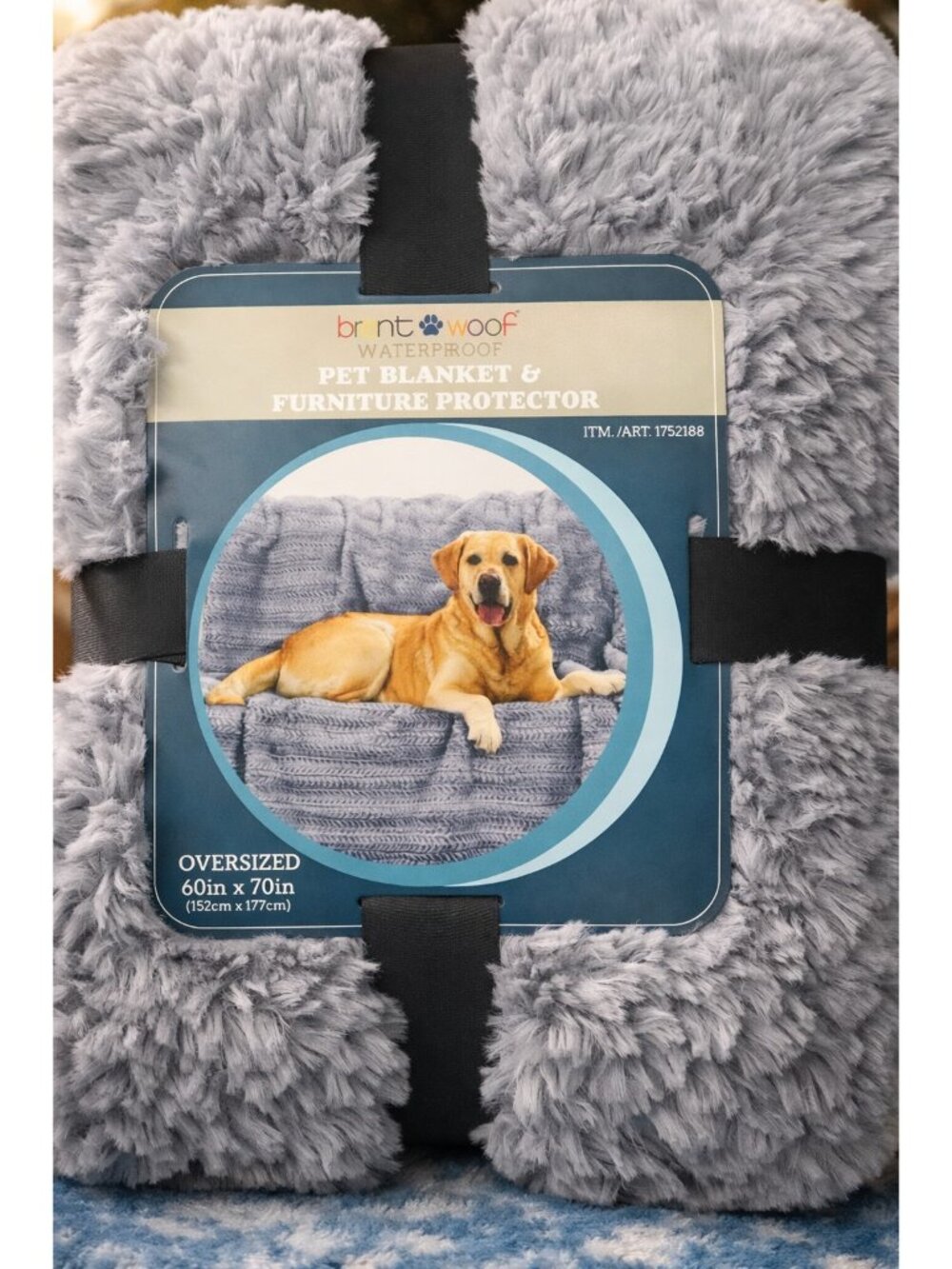 Brentwood Originals Oversized Waterproof Pet Blanket and Furniture Protector - Picture 2 of 2
